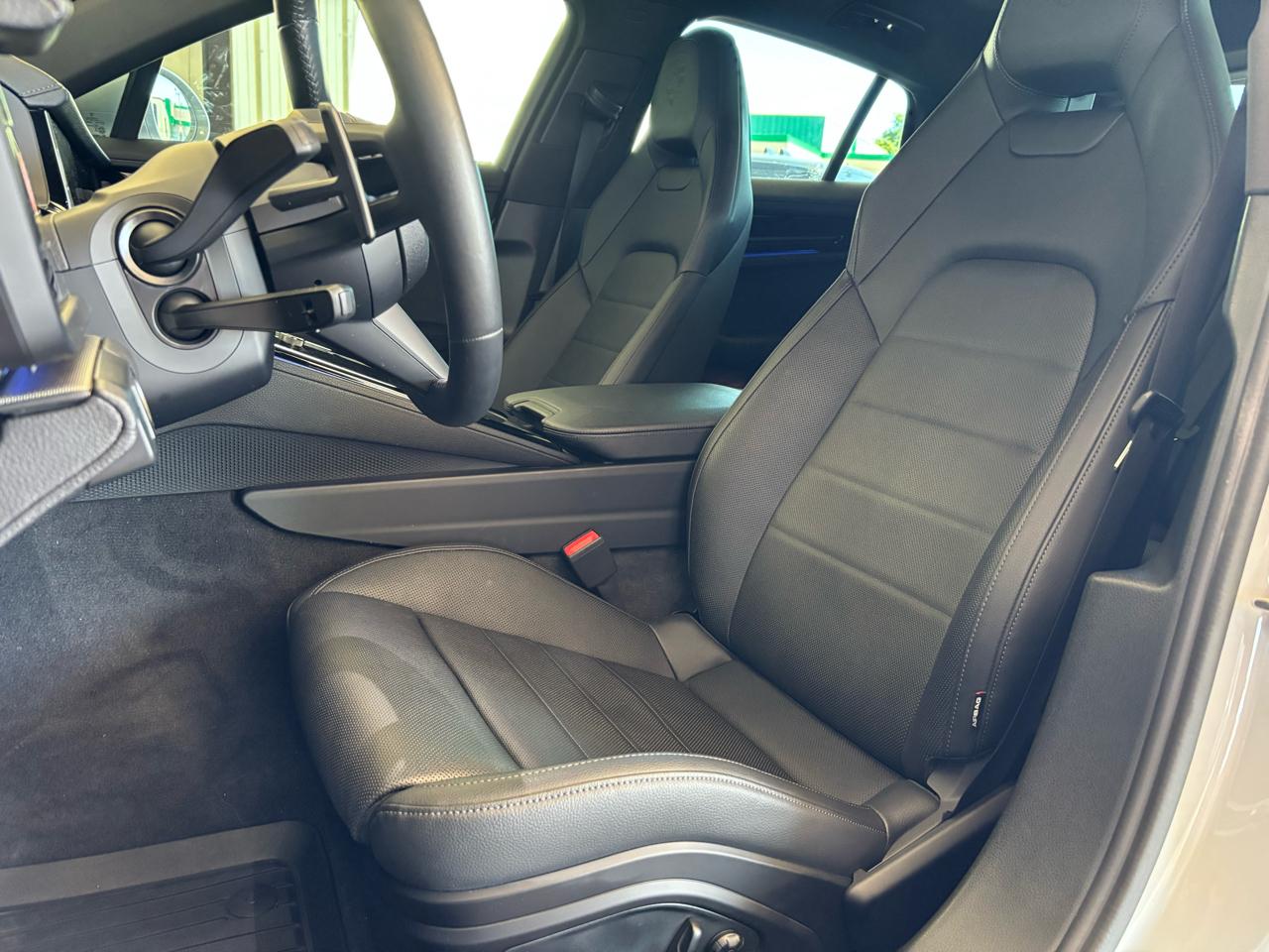 Porsche Panamera 4 AWD 2025