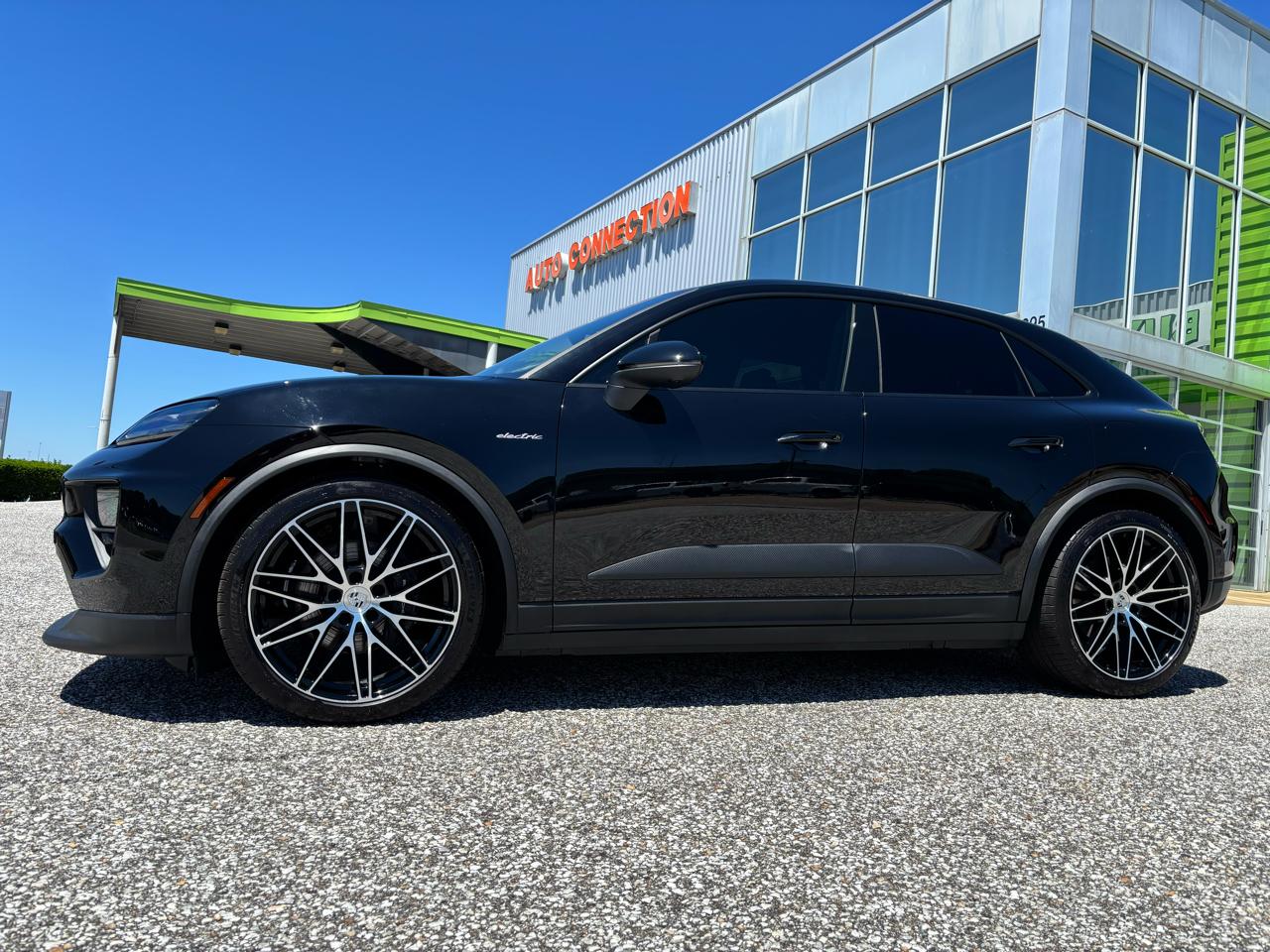 Porsche Macan Electric RWD 2025