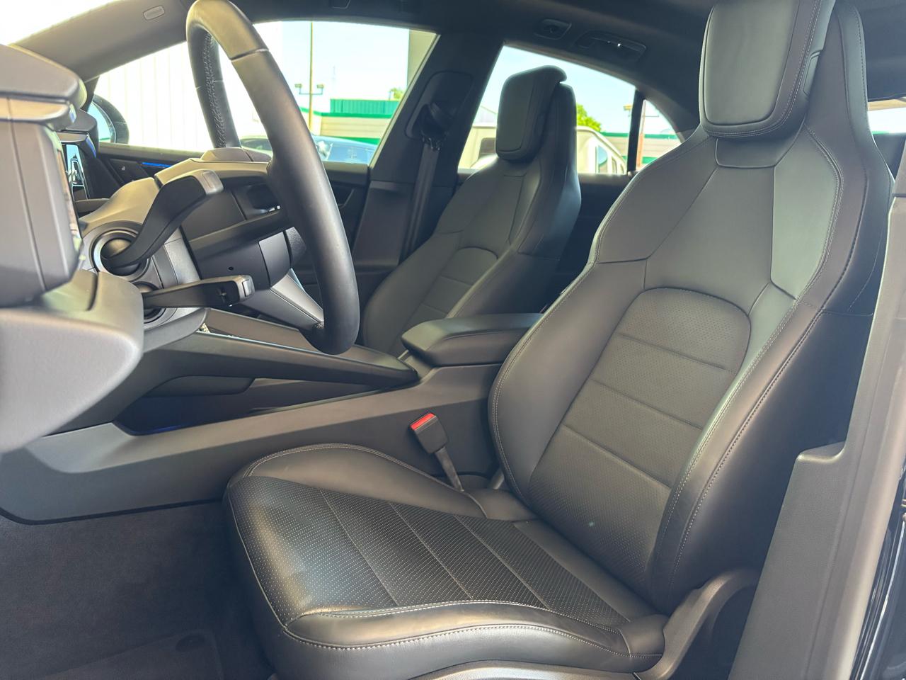 Porsche Macan Electric RWD 2025