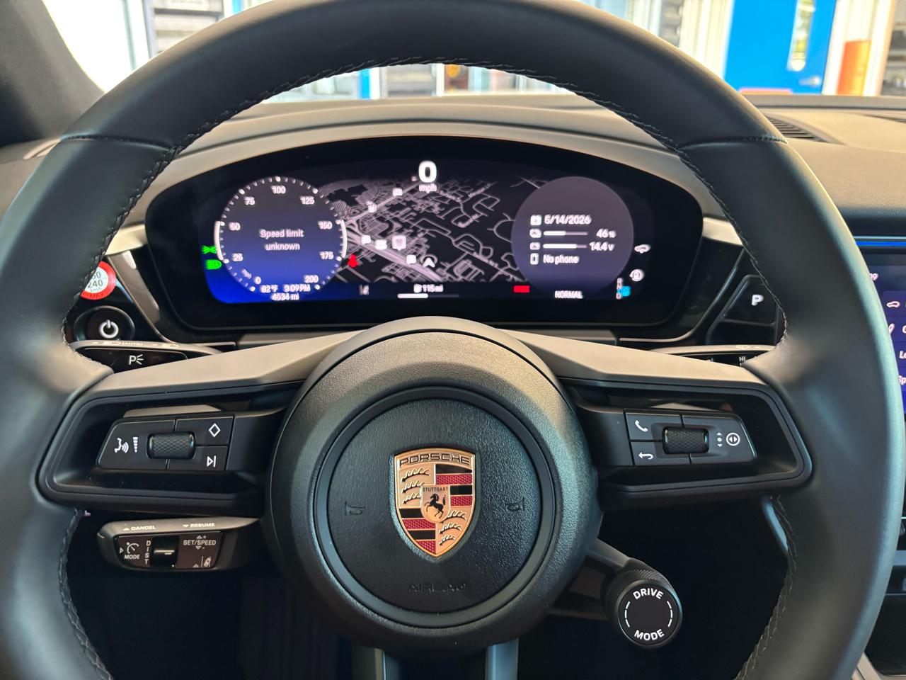 Porsche Macan Electric RWD 2025