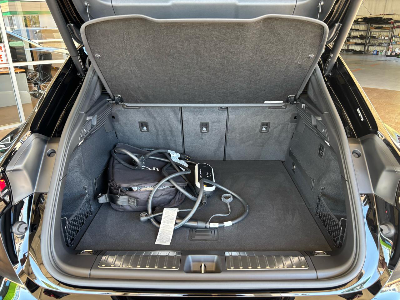 Porsche Macan Electric RWD 2025