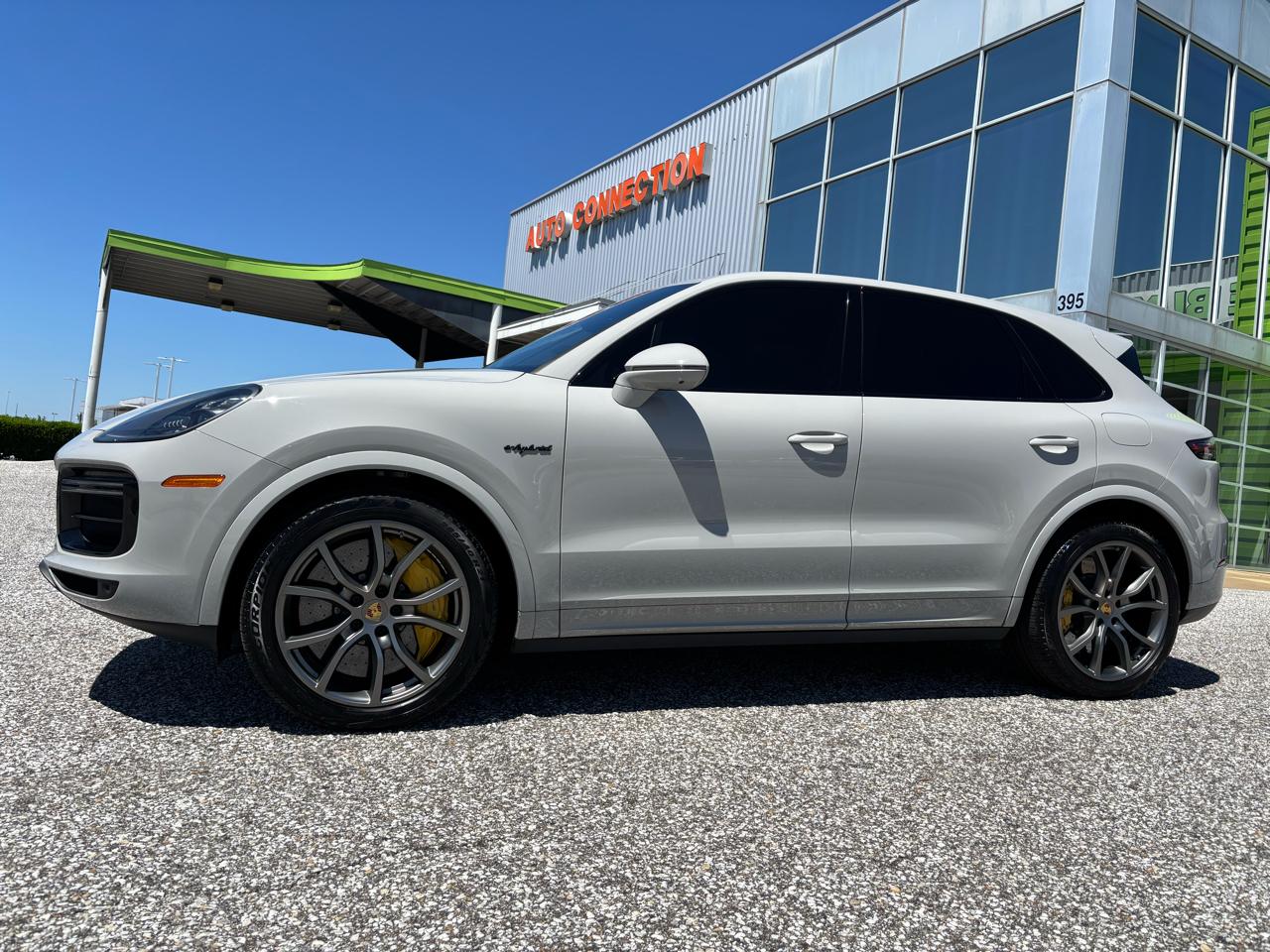Porsche Cayenne Turbo S E-Hybrid AWD 2020