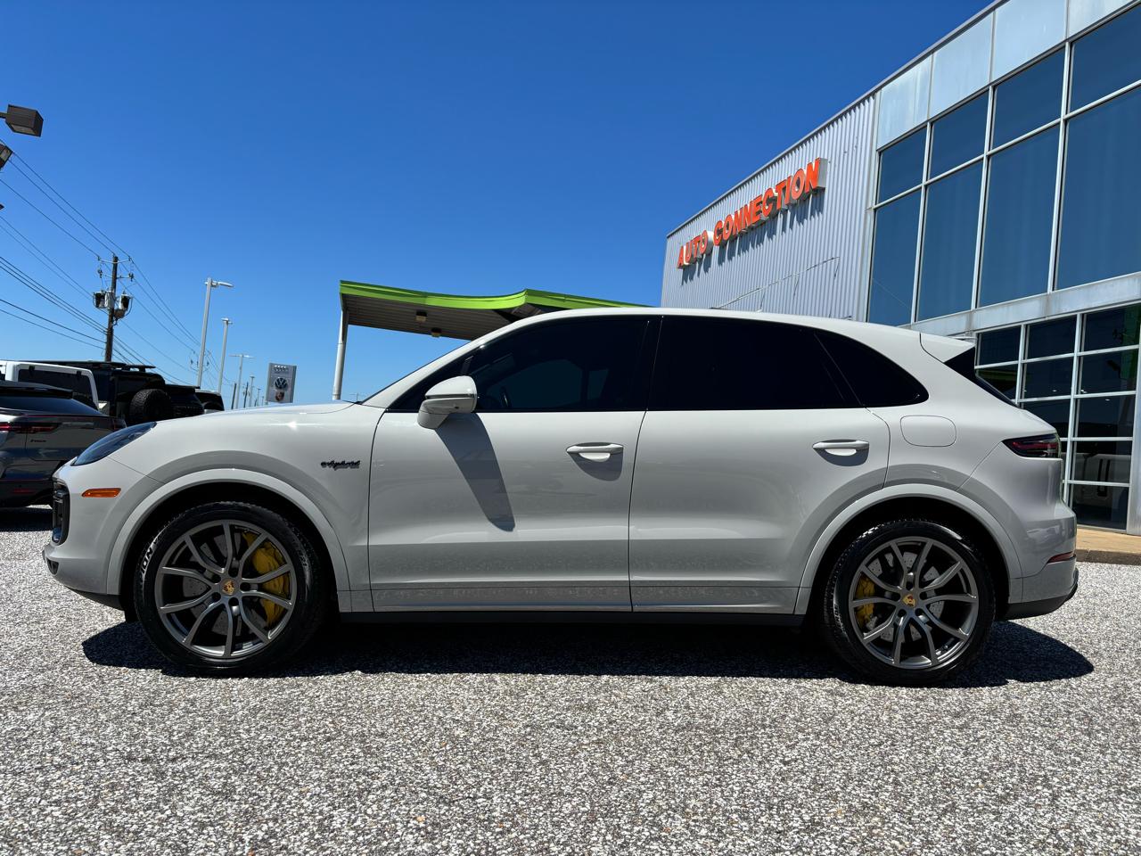 Porsche Cayenne Turbo S E-Hybrid AWD 2020