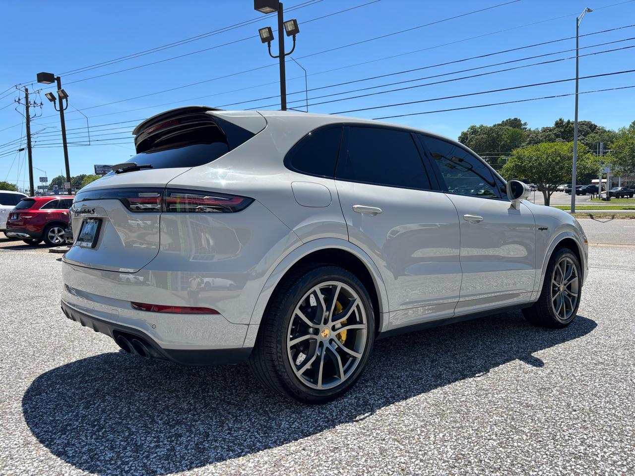 Porsche Cayenne Turbo S E-Hybrid AWD 2020