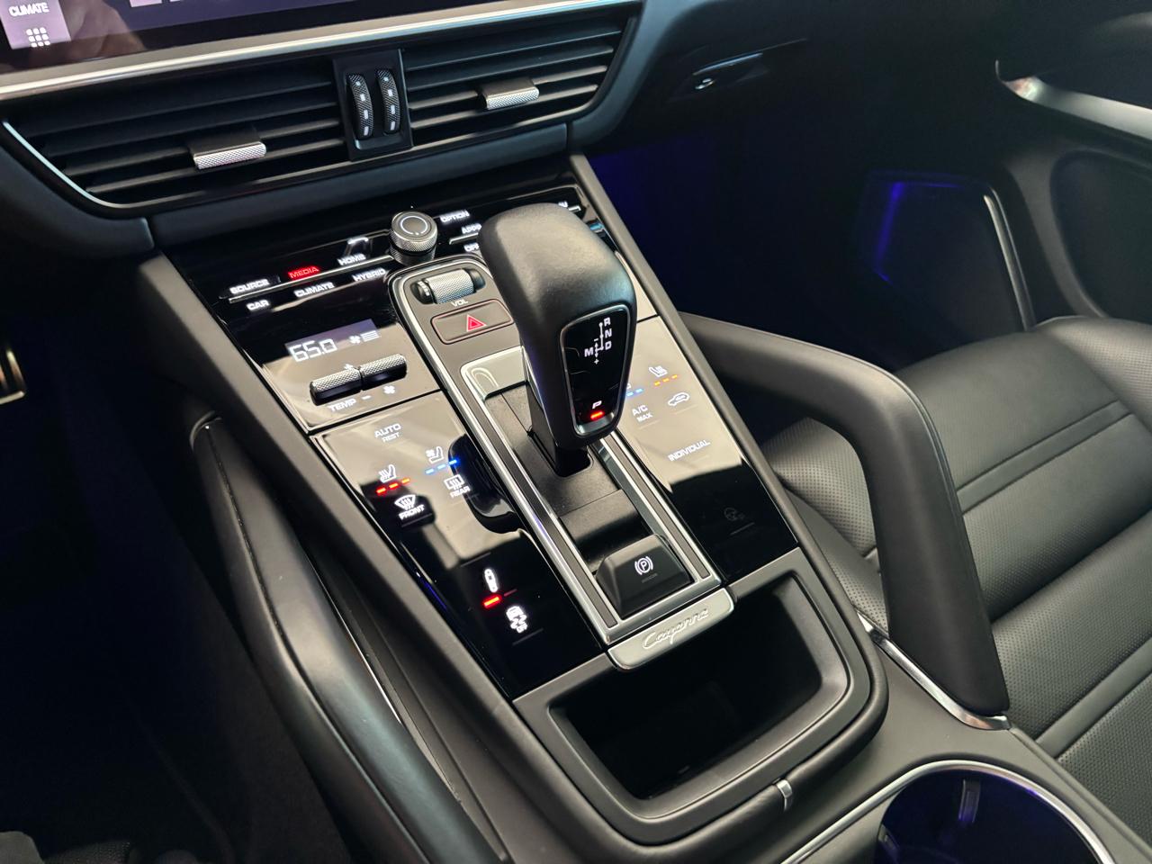 Porsche Cayenne Turbo S E-Hybrid AWD 2020
