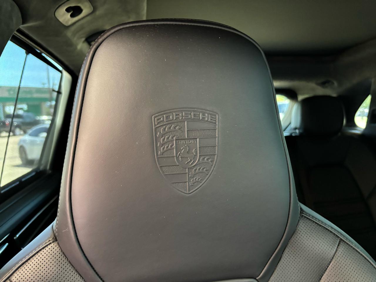 Porsche Cayenne Turbo S E-Hybrid AWD 2020
