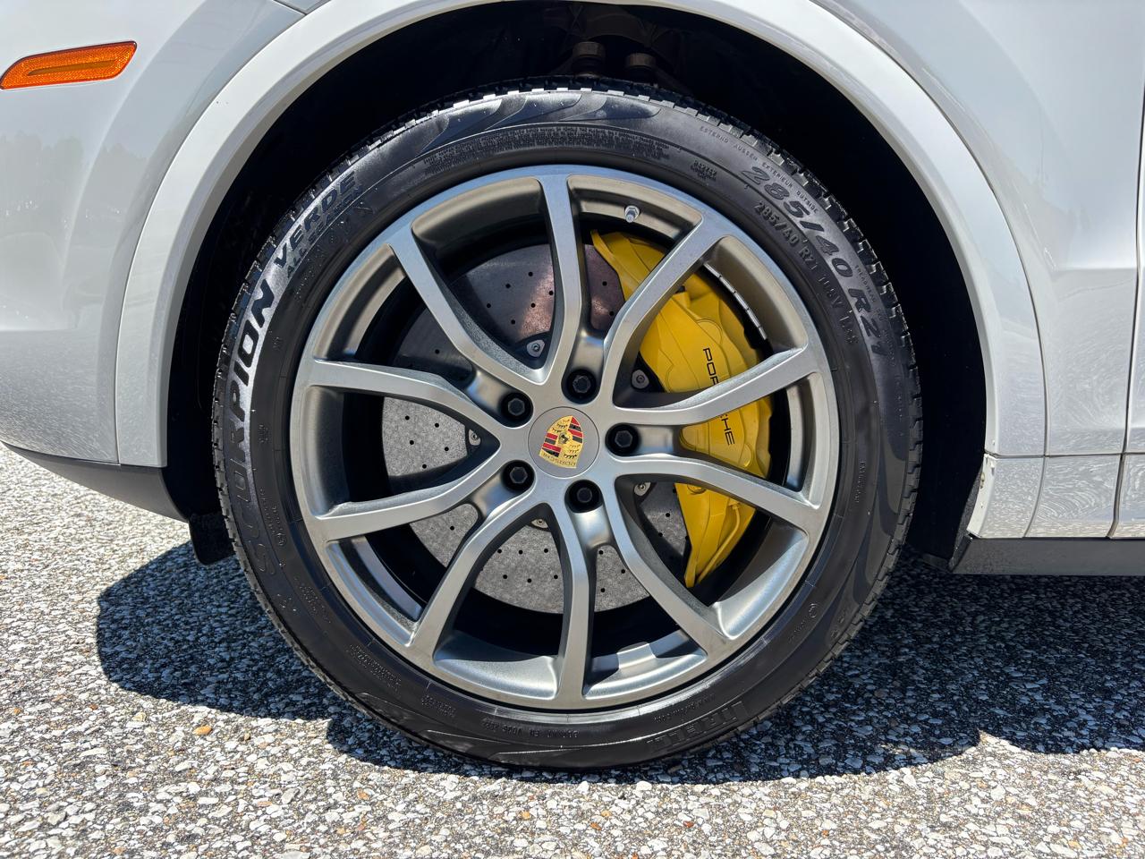 Porsche Cayenne Turbo S E-Hybrid AWD 2020