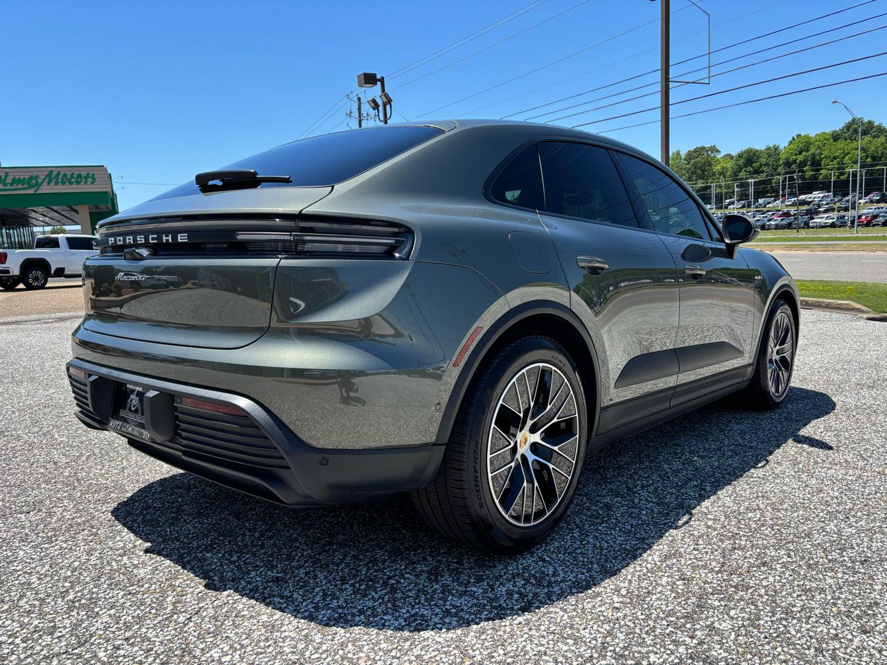 Porsche Macan Electric 4 AWD 2025