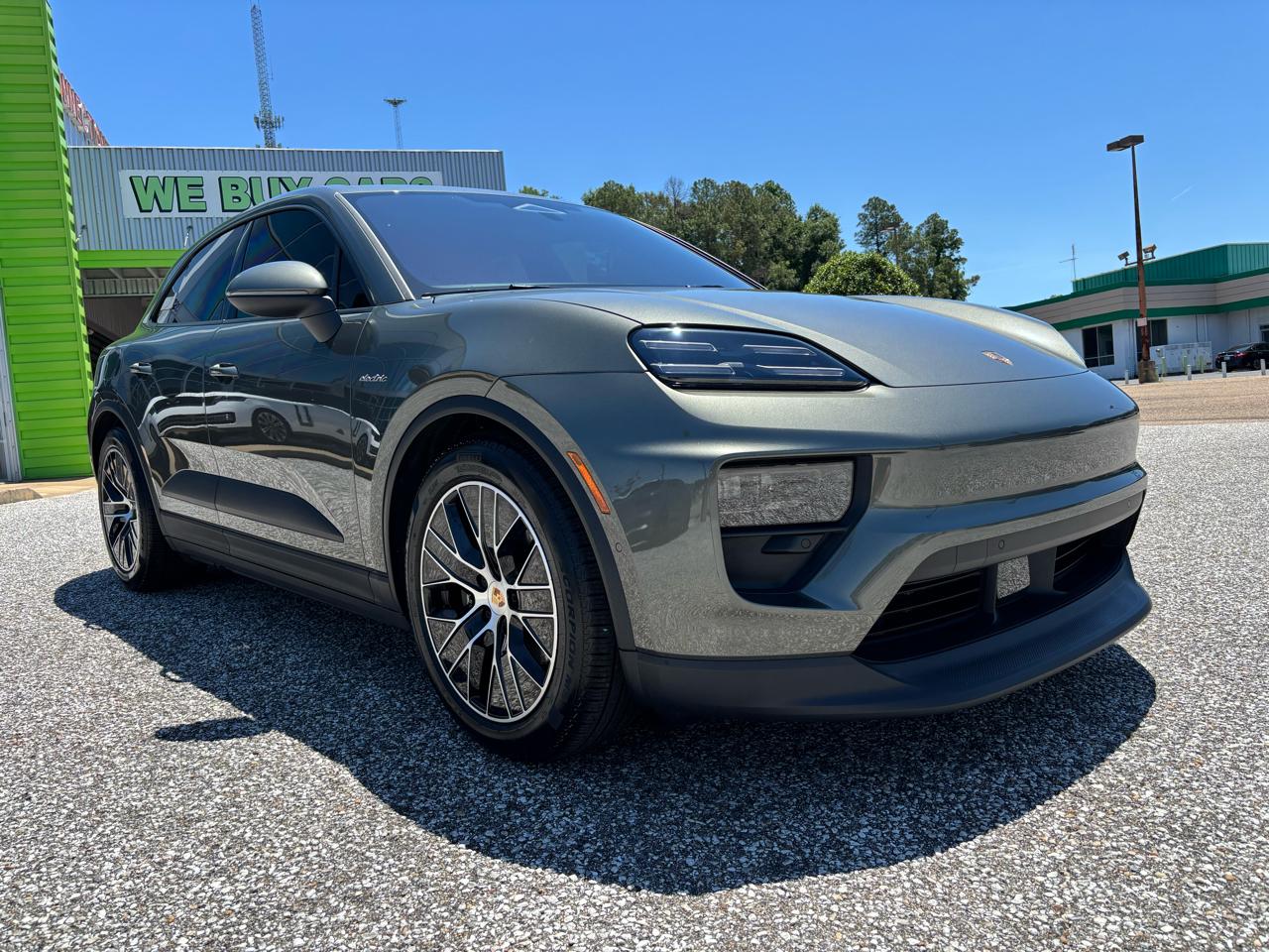 Porsche Macan Electric 4 AWD 2025