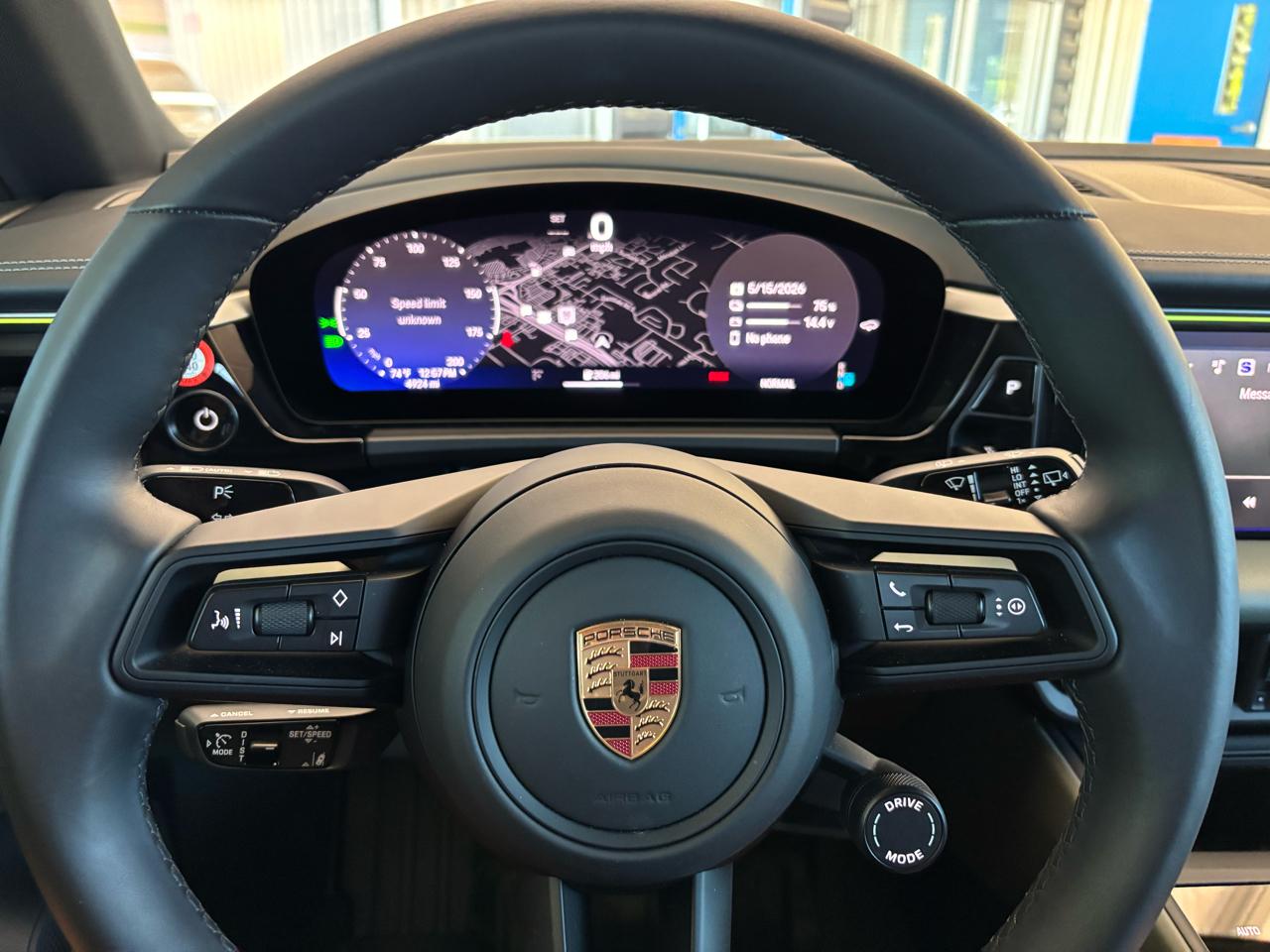 Porsche Macan Electric 4 AWD 2025