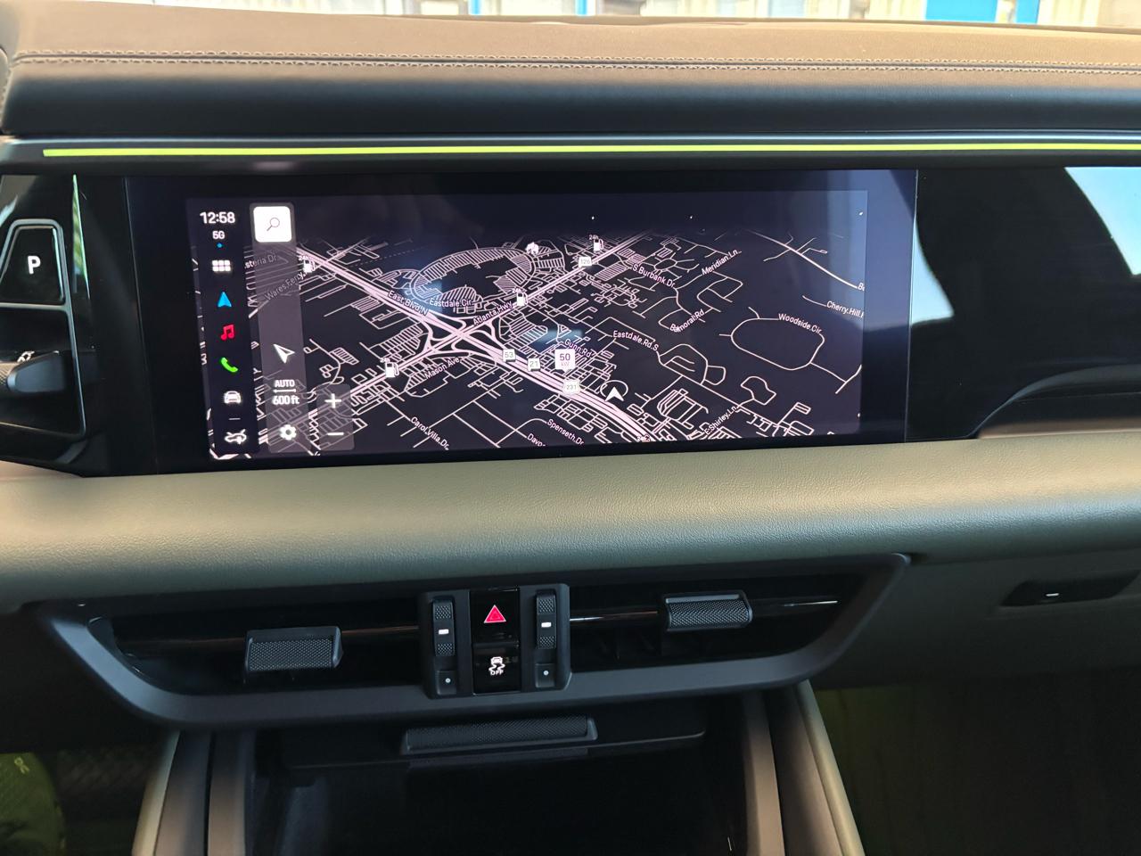 Porsche Macan Electric 4 AWD 2025