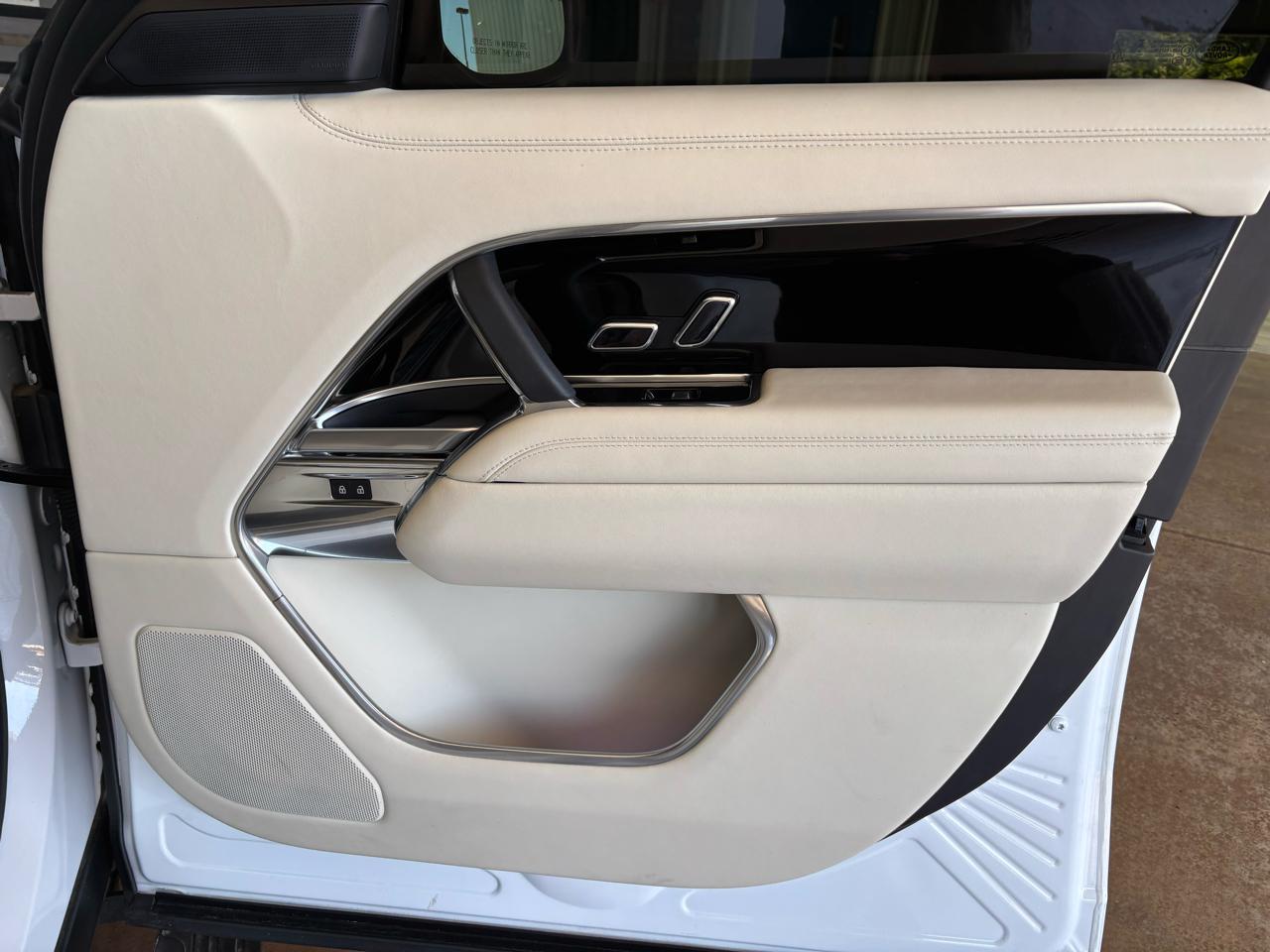Land Rover Range Rover Autobiography LWB 2023