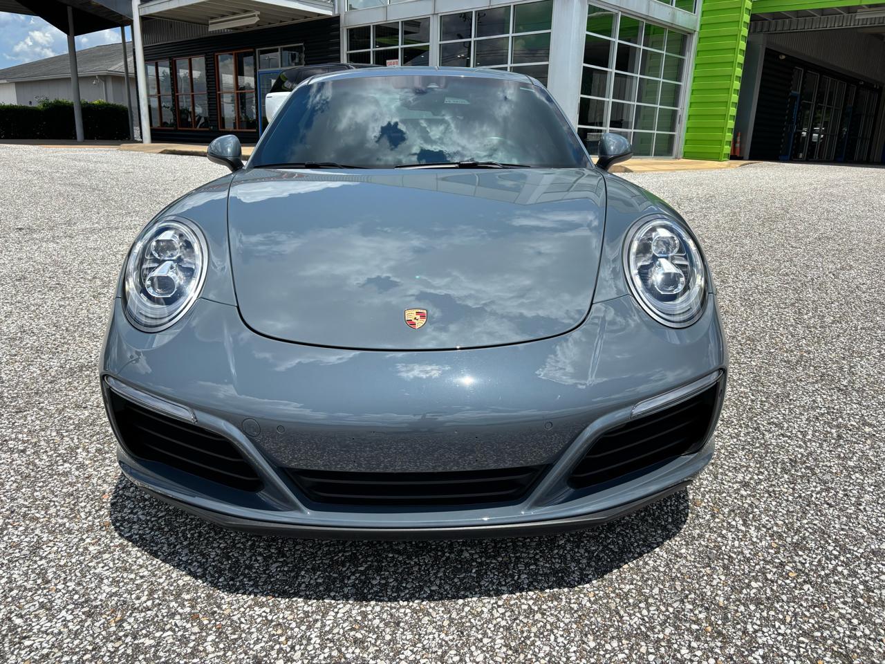 Porsche 911 Carrera Coupe 2018