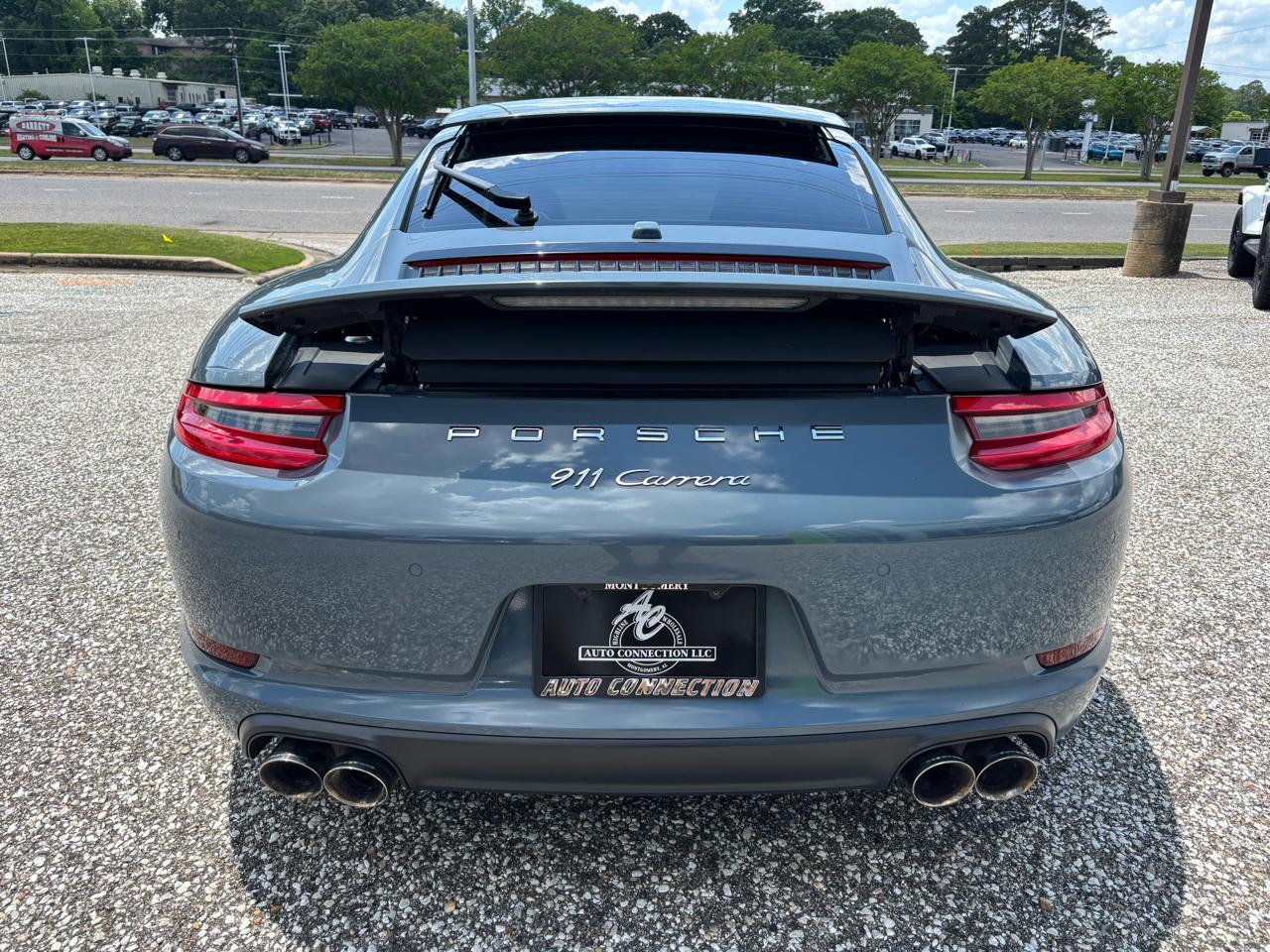 Porsche 911 Carrera Coupe 2018
