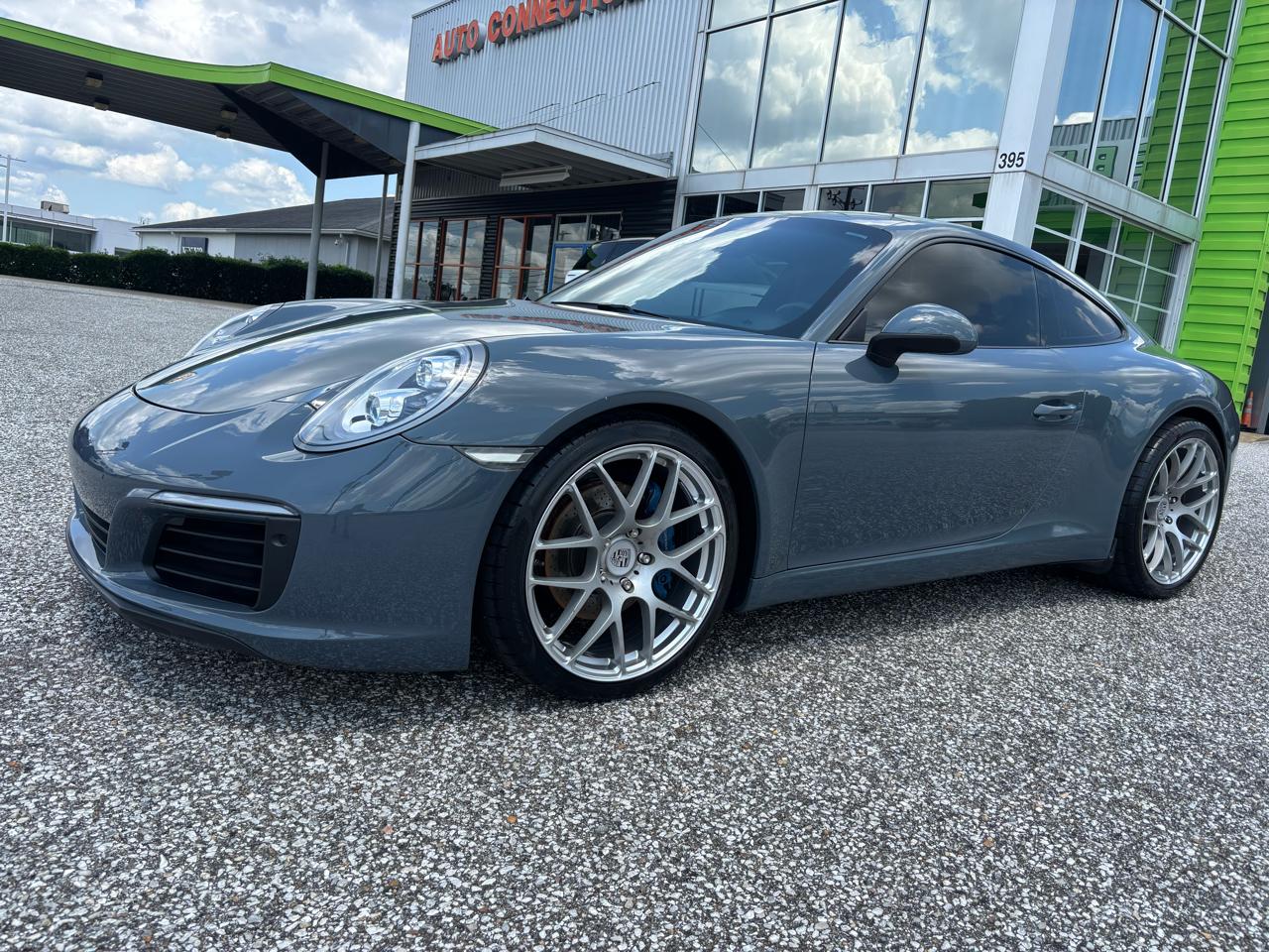 Porsche 911 Carrera Coupe 2018
