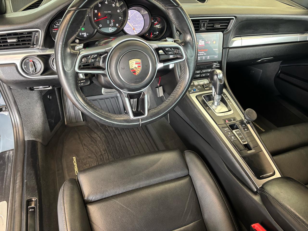 Porsche 911 Carrera Coupe 2018