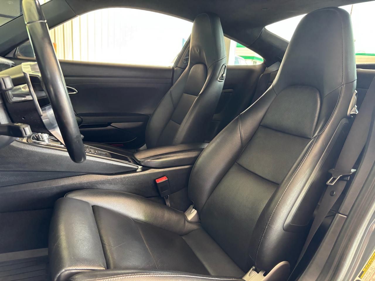 Porsche 911 Carrera Coupe 2018
