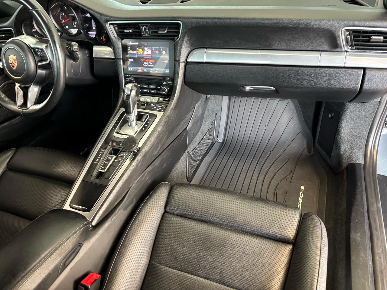 Porsche 911 Carrera Coupe 2018