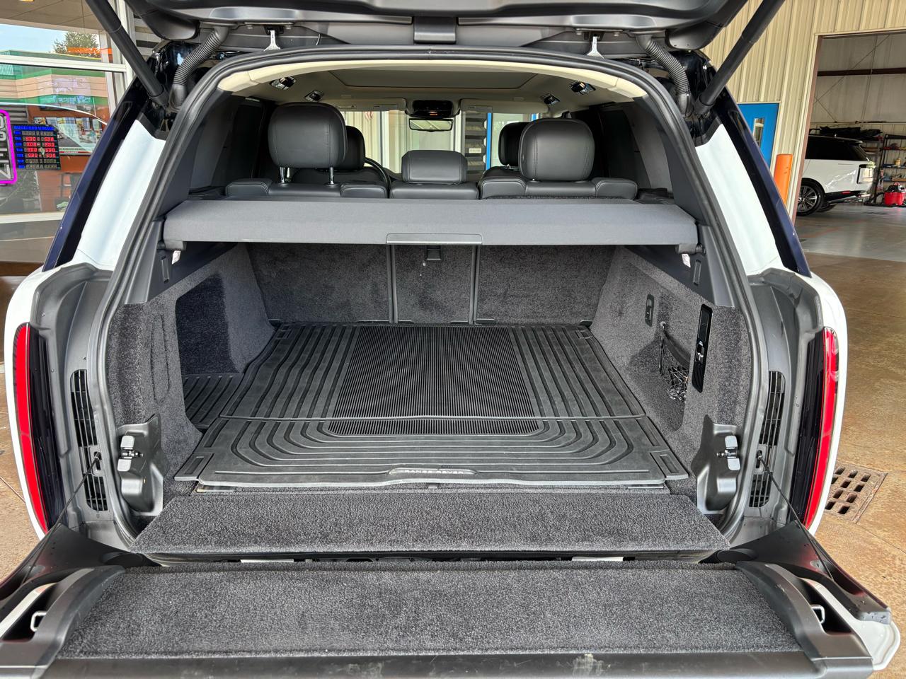 Land Rover Range Rover P400 SE SWB 2022