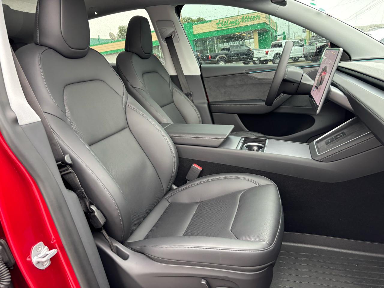 Tesla Model Y Premium RWD 2026