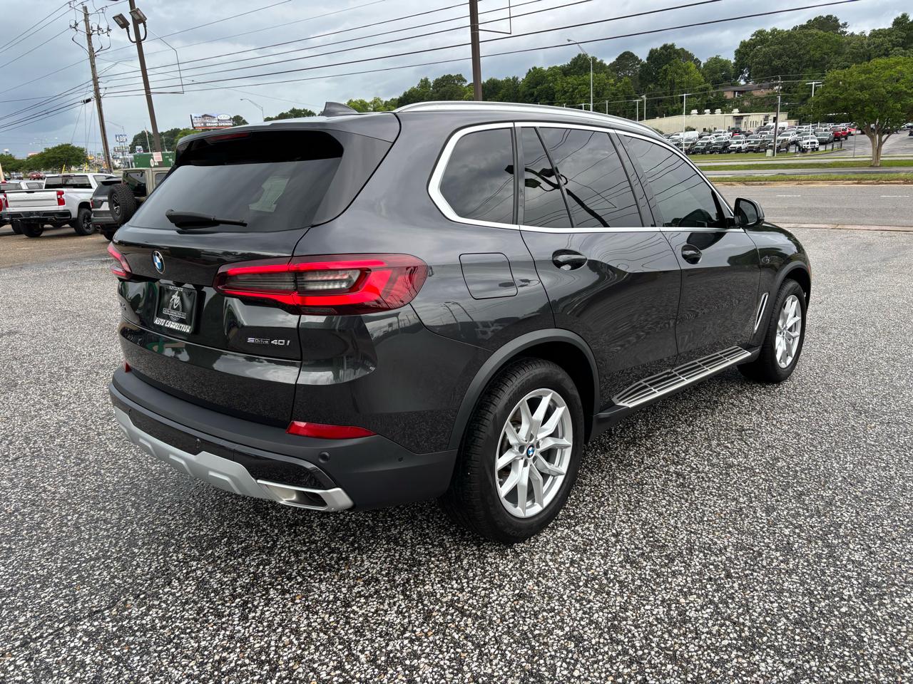 BMW X5 sDrive40i Sports Activity Vehicle 2023