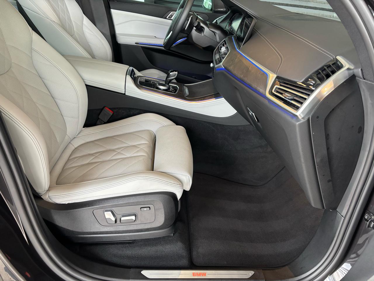 BMW X5 sDrive40i Sports Activity Vehicle 2023