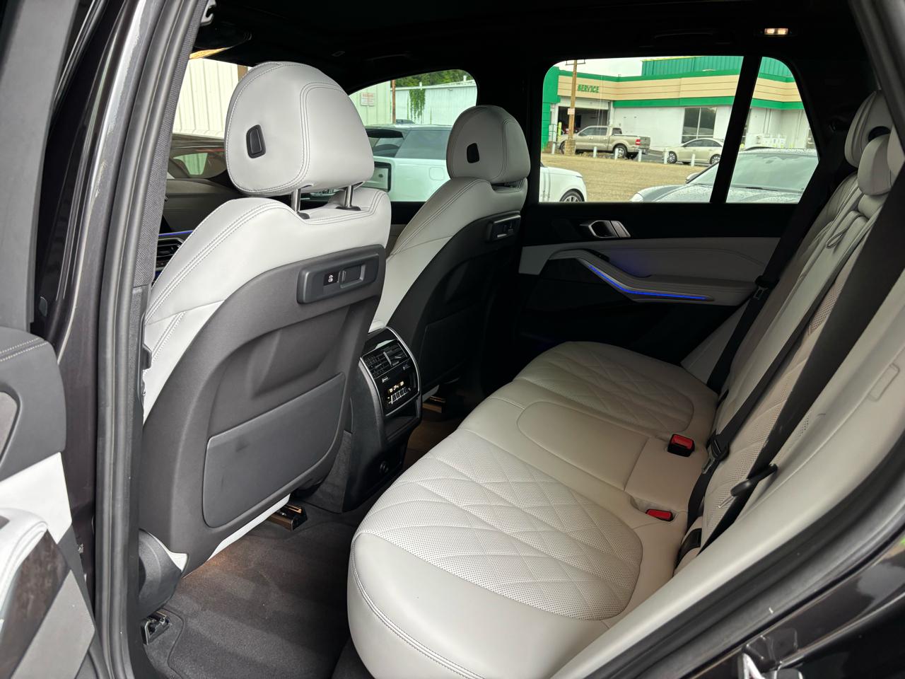 BMW X5 sDrive40i Sports Activity Vehicle 2023