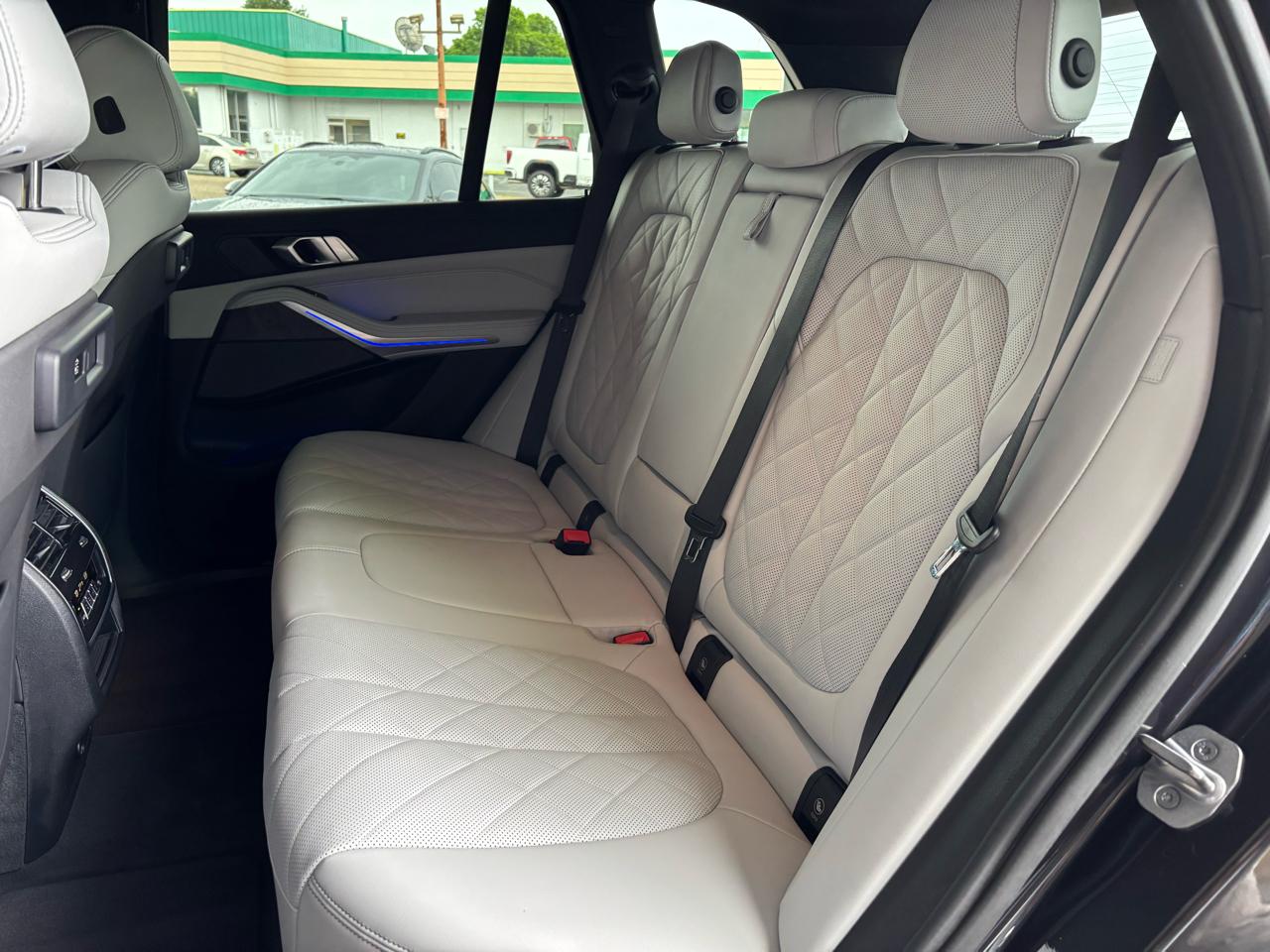 BMW X5 sDrive40i Sports Activity Vehicle 2023