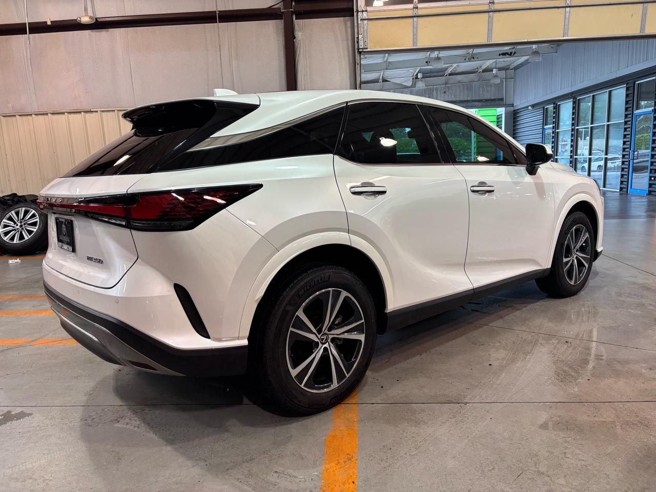 Lexus RX RX 350 FWD 2025