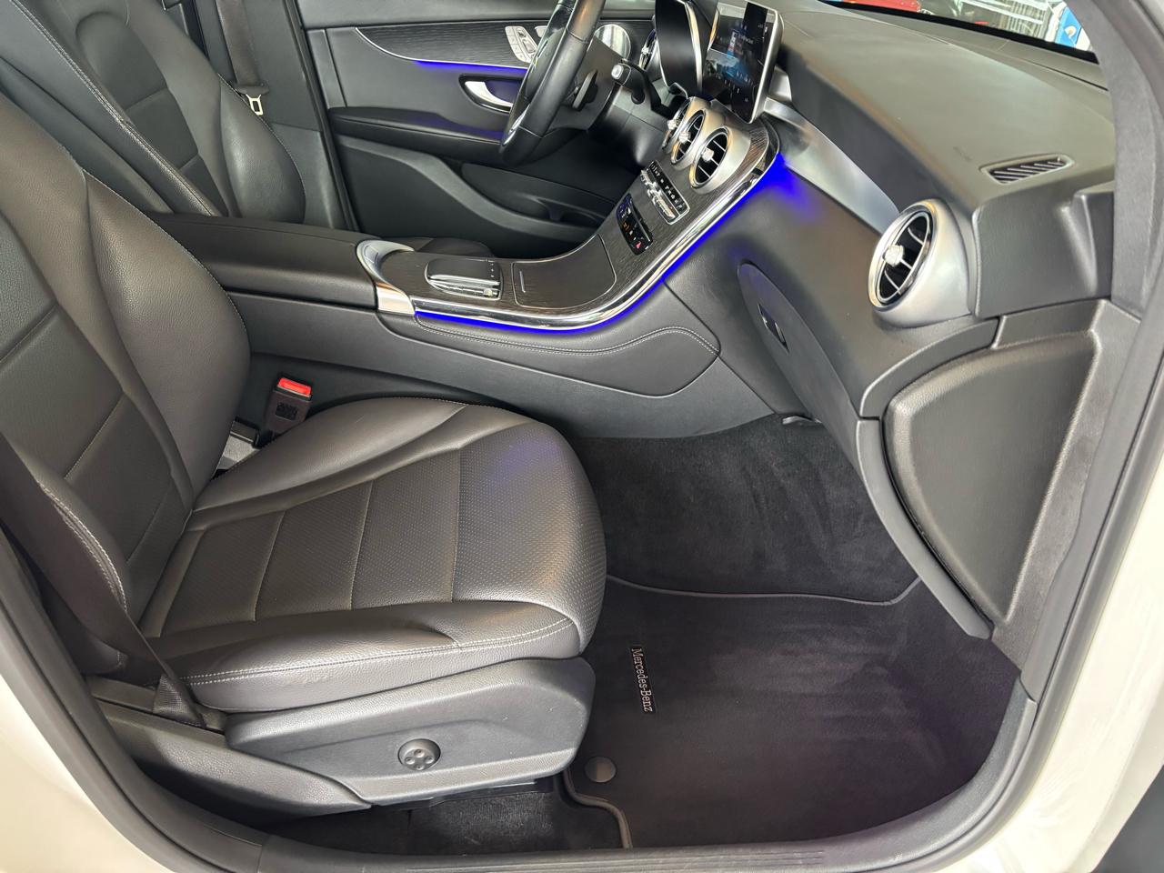 Mercedes-Benz GLC GLC 300 SUV 2021