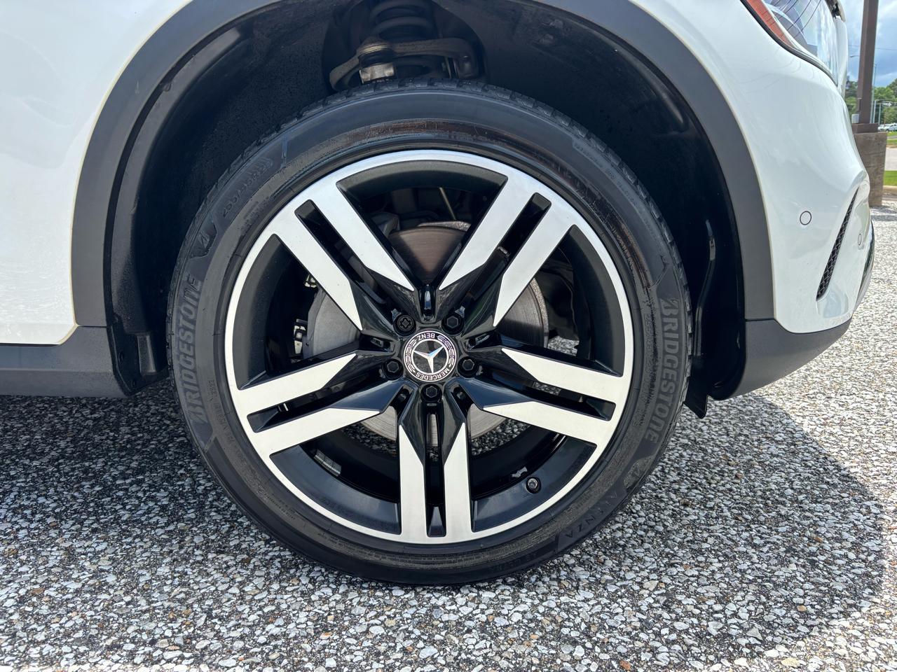 Mercedes-Benz GLC GLC 300 SUV 2021