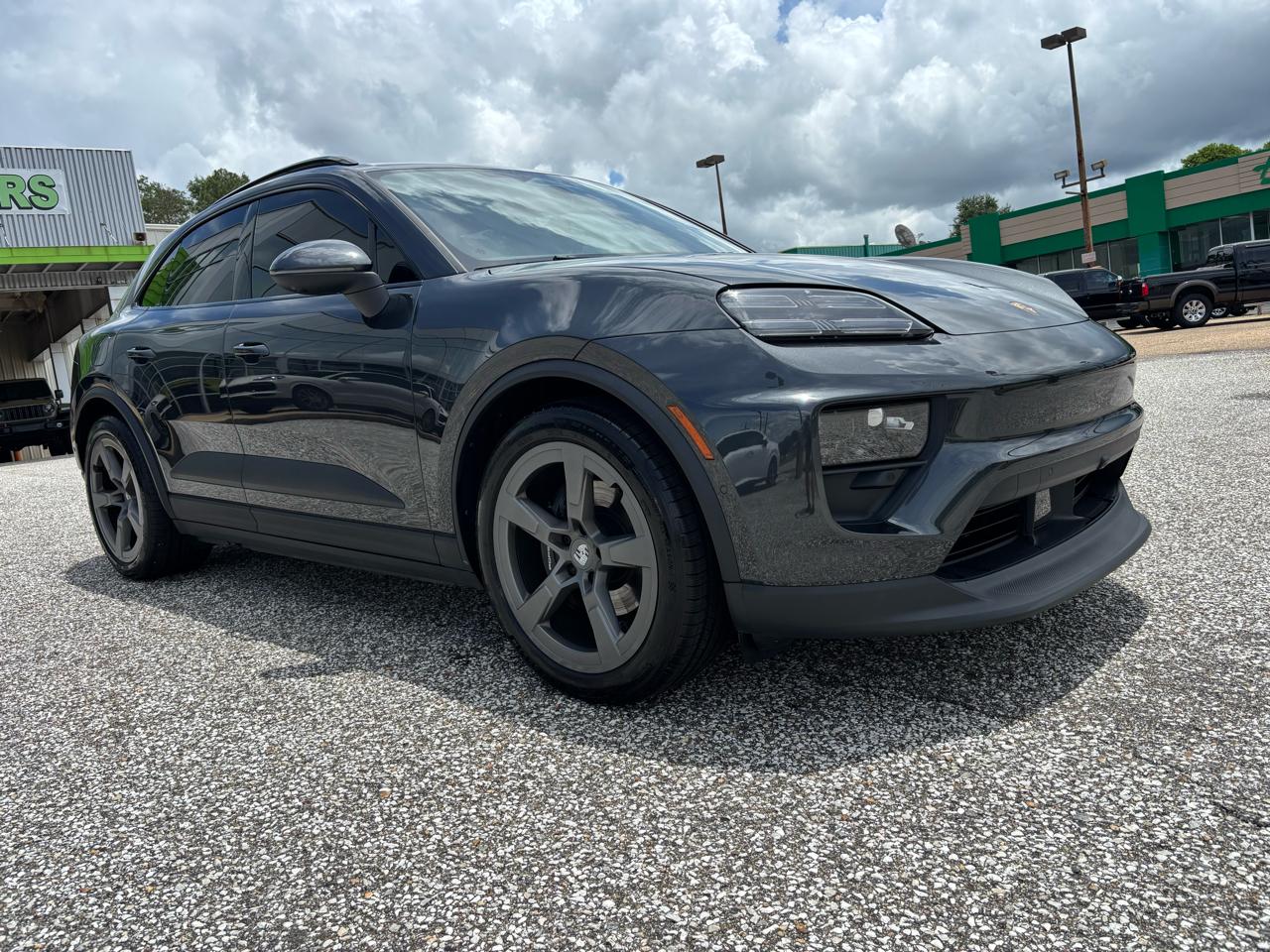 Porsche Macan Electric RWD 2025