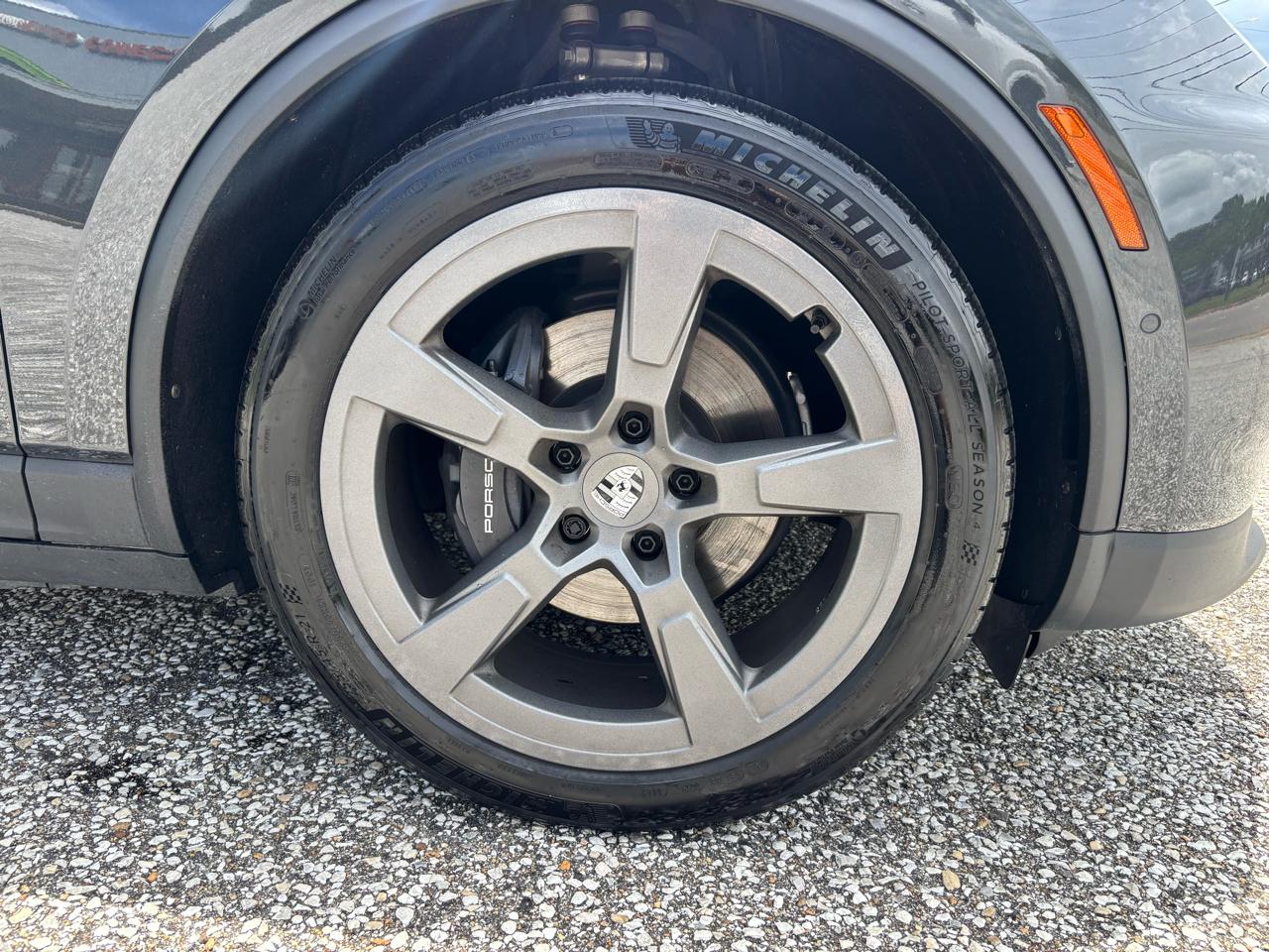 Porsche Macan Electric RWD 2025