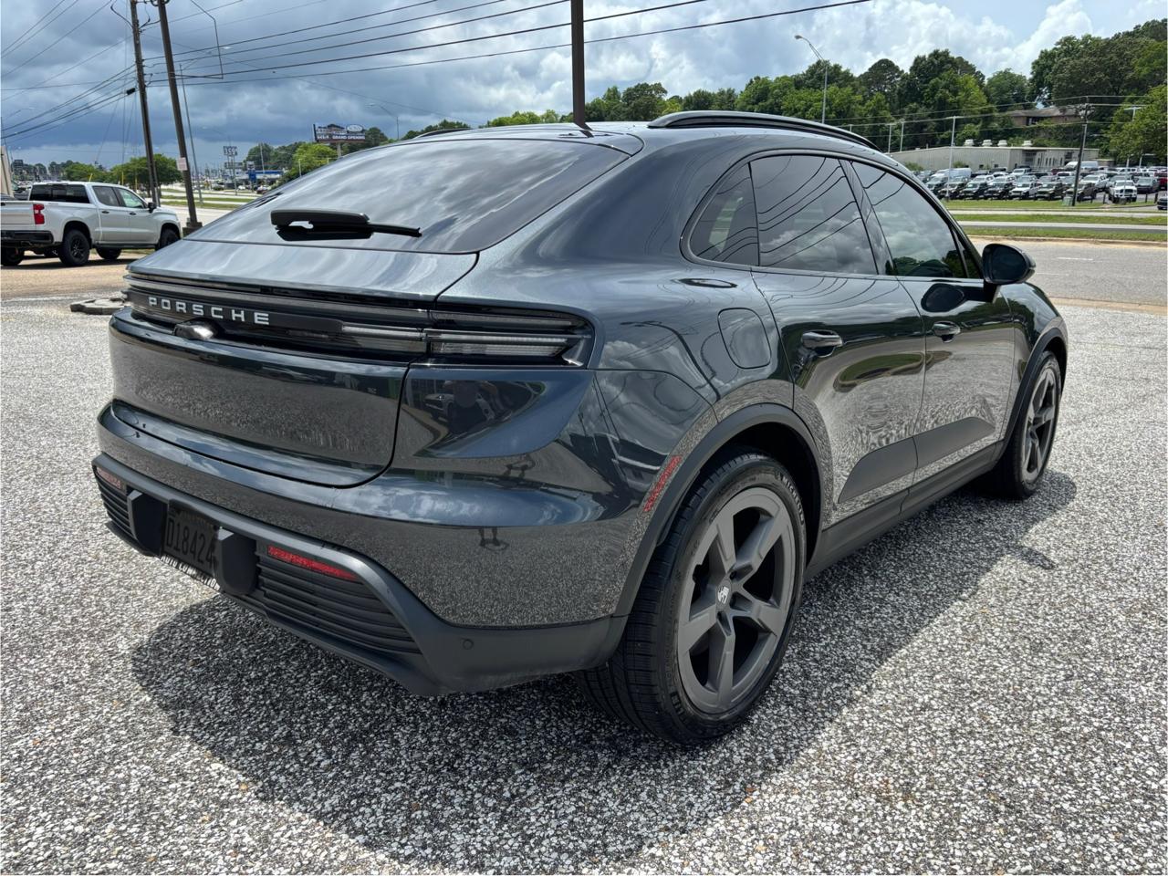 Porsche Macan Electric RWD 2025