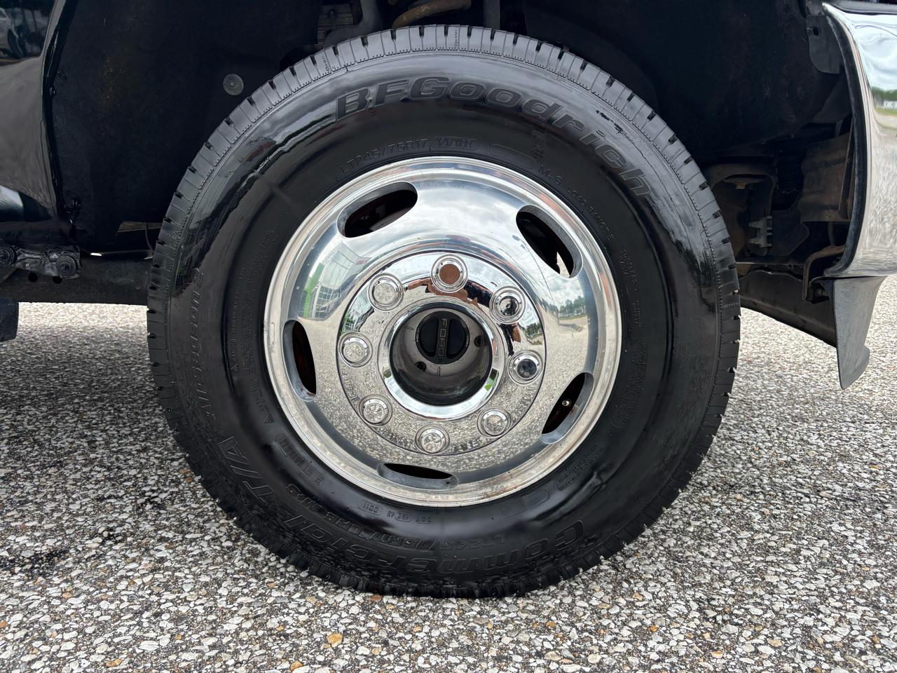 Ford Super Duty F-350 DRW 4WD Crew Cab 172" Lariat 2016