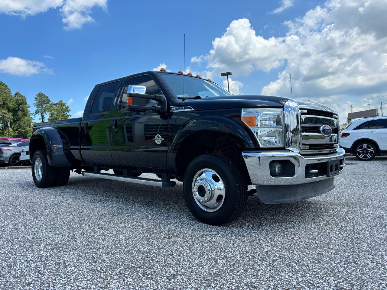 Ford Super Duty F-350 DRW 4WD Crew Cab 172" Lariat 2016