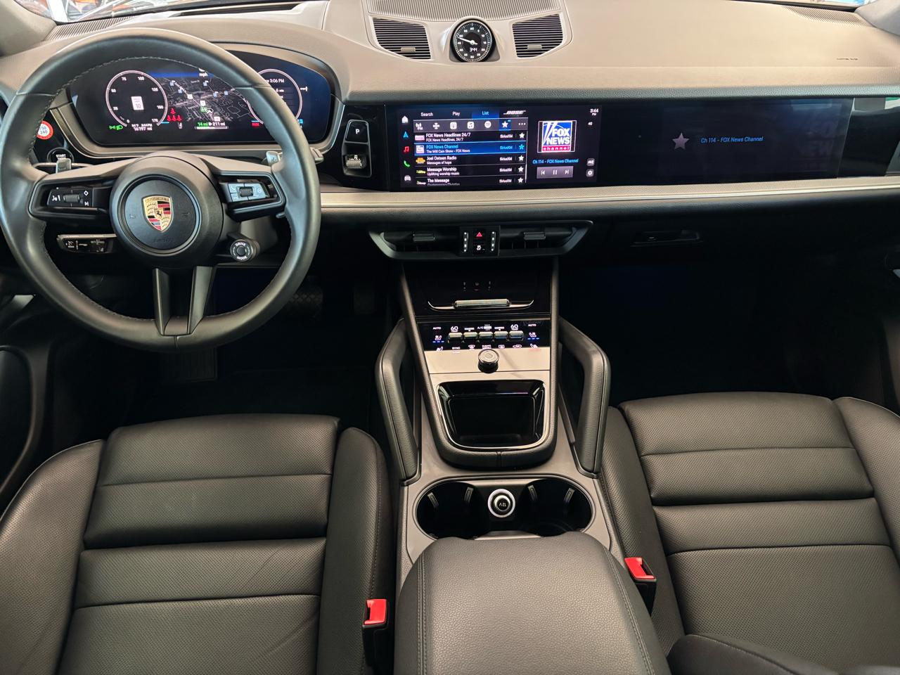 2025 Porsche Cayenne E-Hybrid - Photo 14