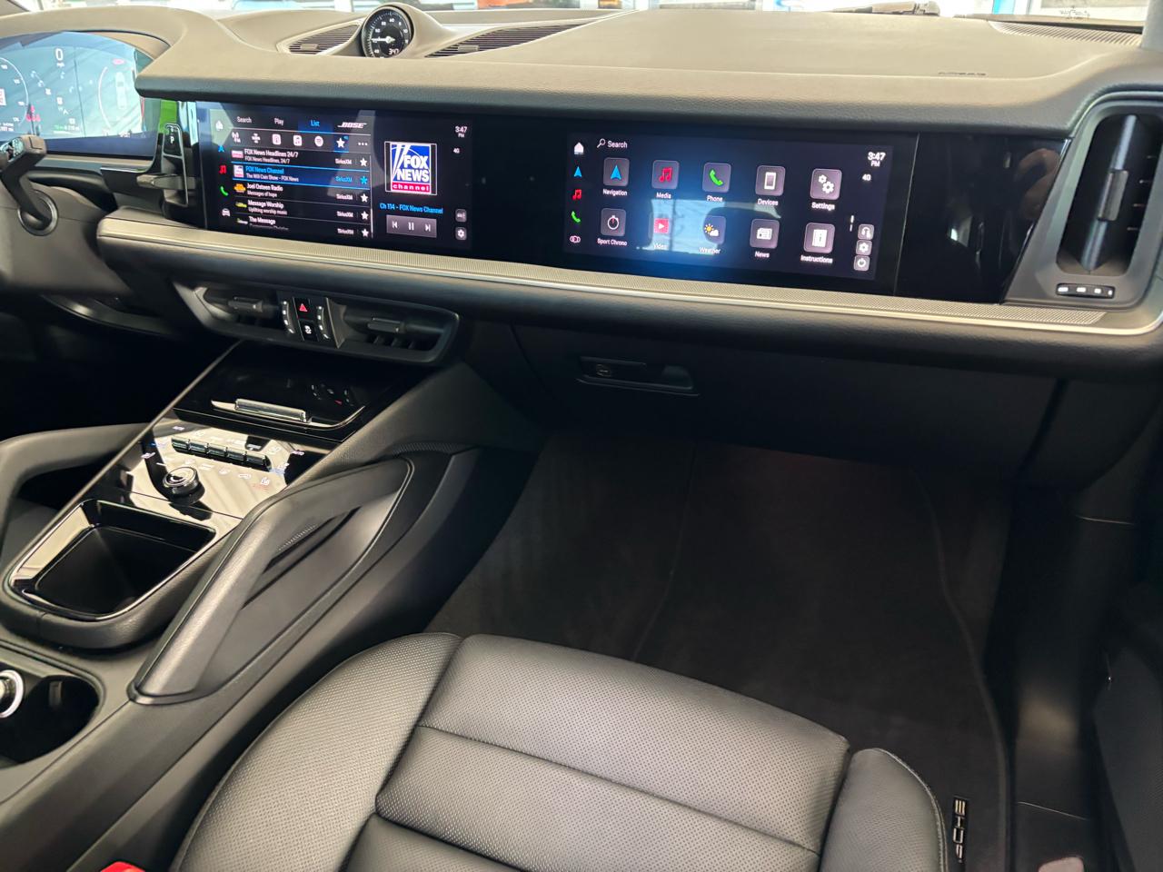 2025 Porsche Cayenne E-Hybrid - Photo 25