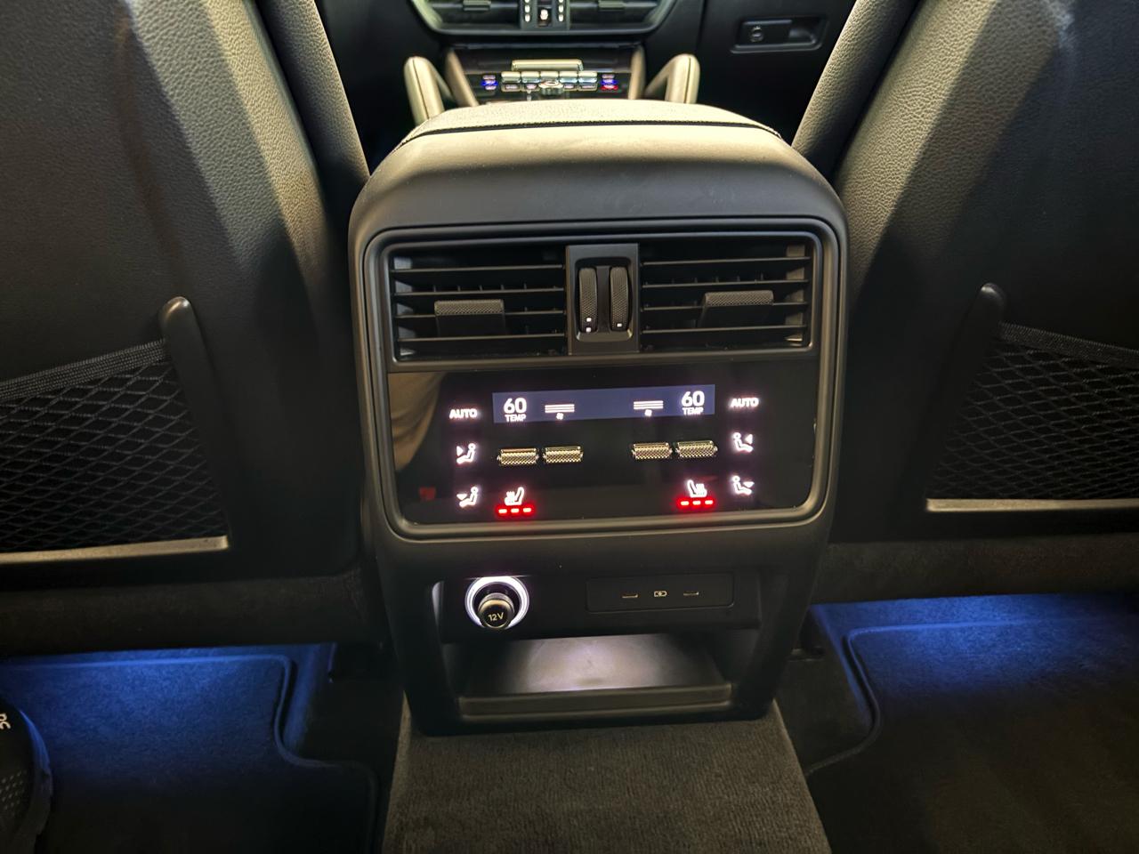 2025 Porsche Cayenne E-Hybrid - Photo 30
