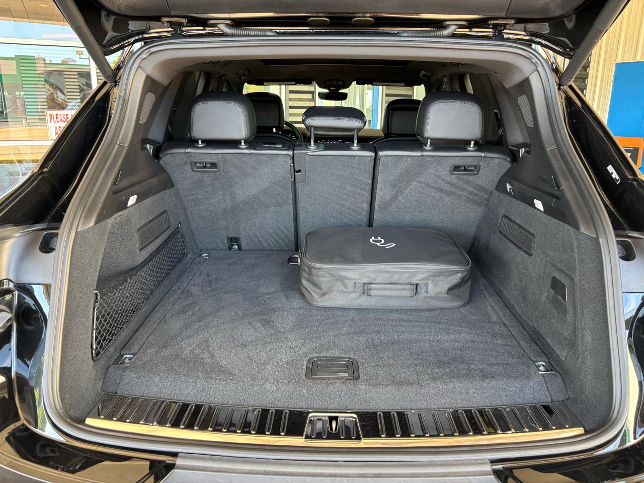 2025 Porsche Cayenne E-Hybrid - Photo 32