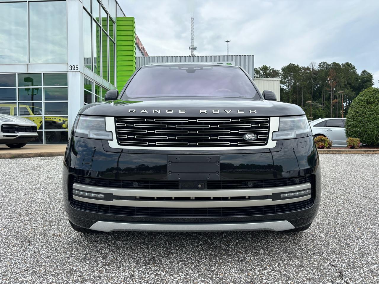 Land Rover Range Rover P400 SE SWB 2023