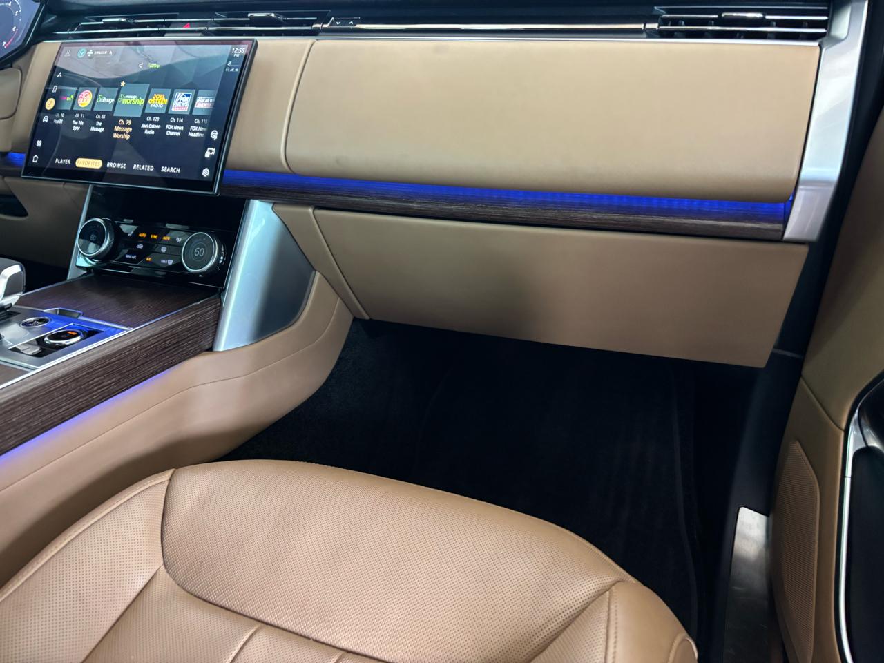 Land Rover Range Rover P400 SE SWB 2023