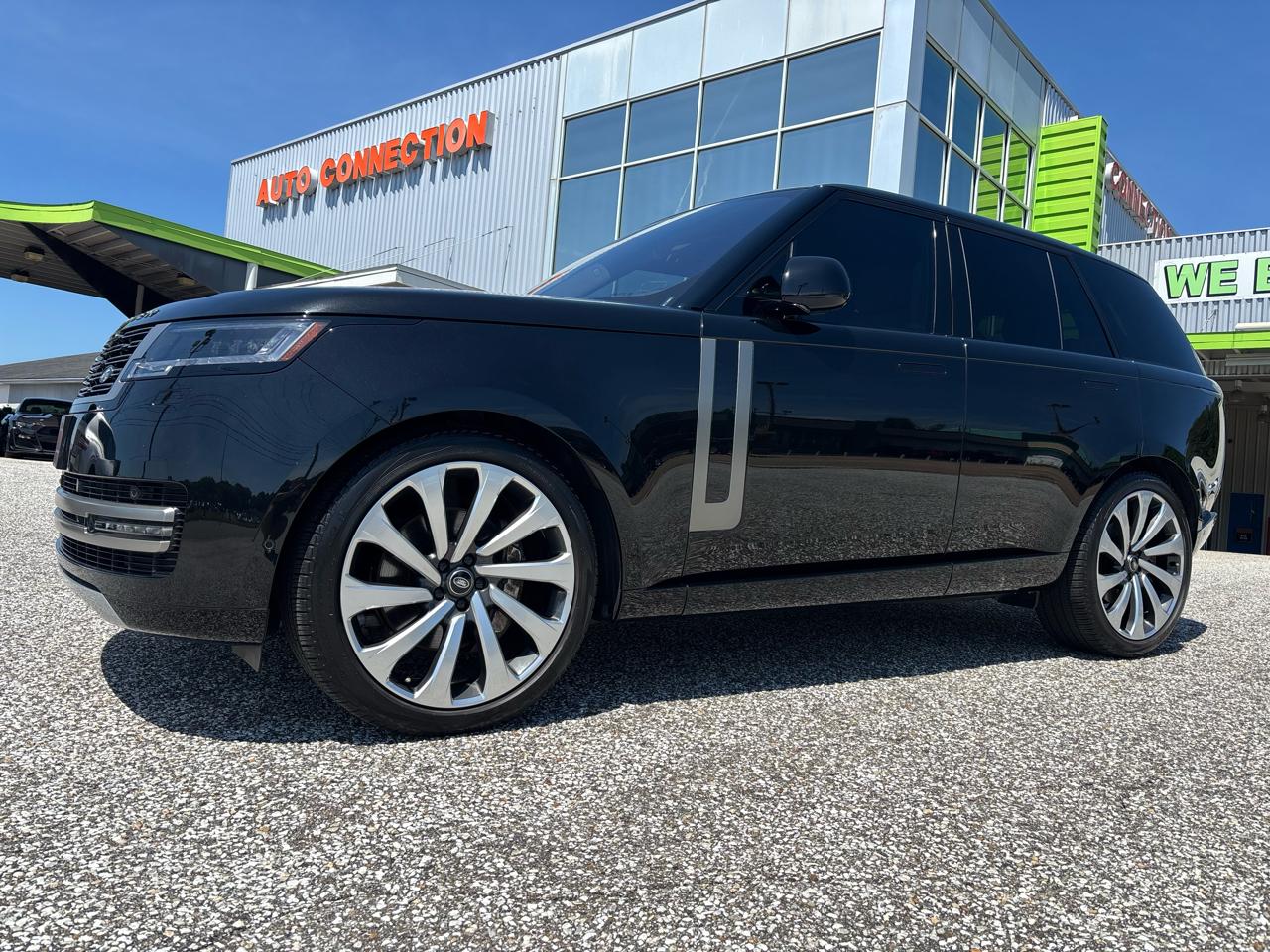 Land Rover Range Rover P400 SE SWB 2023