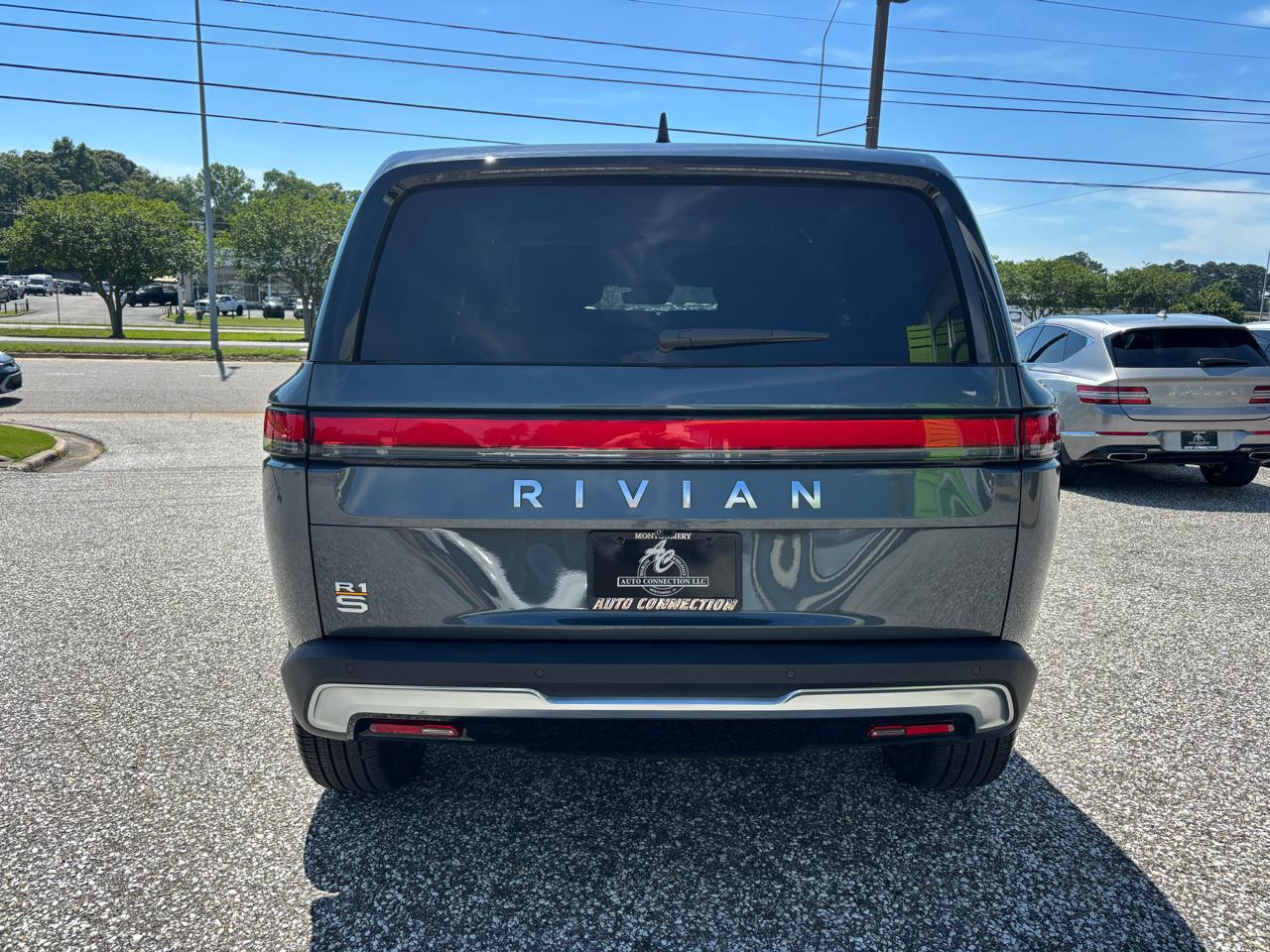 Rivian R1S Adventure Quad-Motor Large Pack 2024