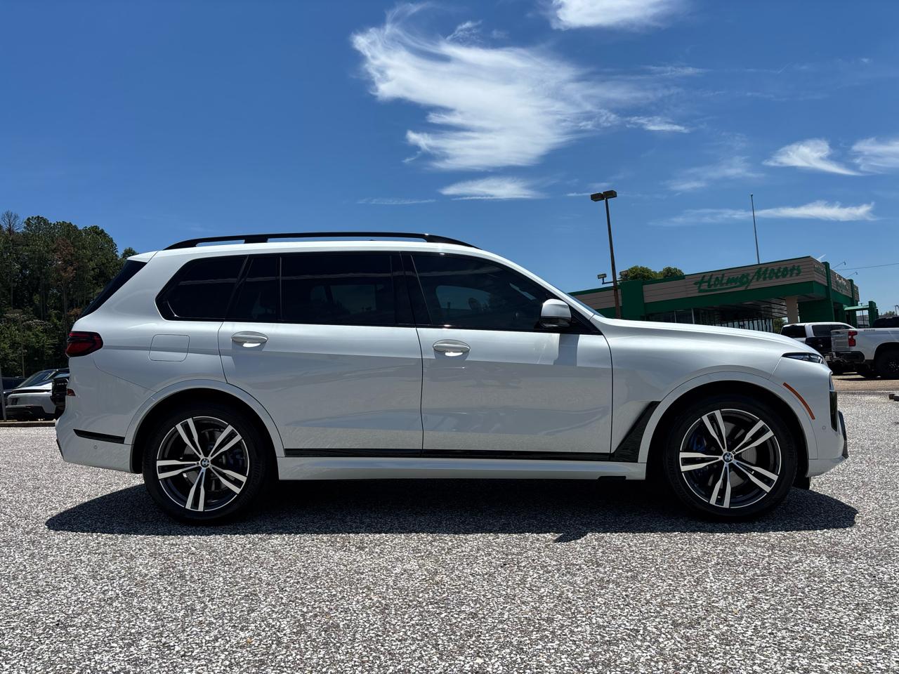 BMW X7 xDrive40i Sports Activity Vehicle 2026