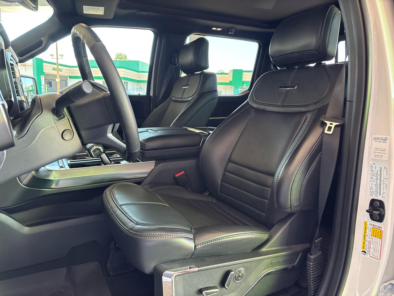 Ford F-150 4WD SuperCrew 145" Platinum 2025