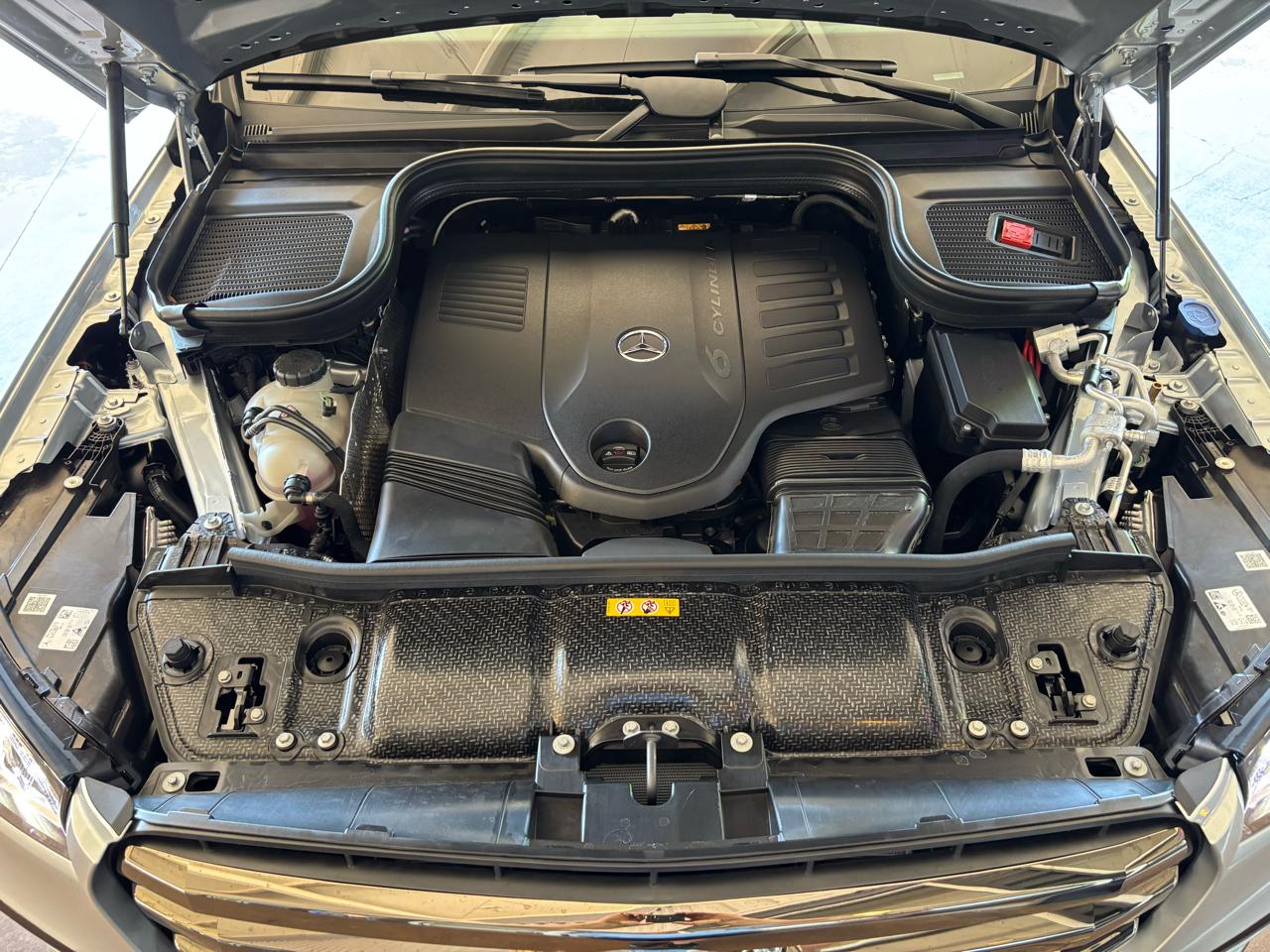 Mercedes-Benz GLS GLS 450 4MATIC SUV 2026
