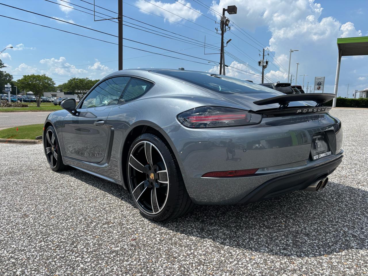 Porsche 718 Cayman S Coupe 2025