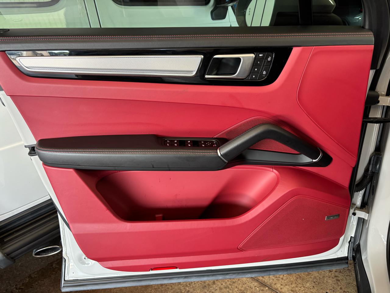Porsche Cayenne AWD 2023
