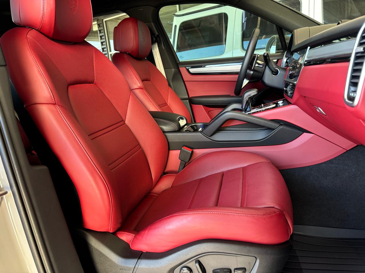 Porsche Cayenne AWD 2023